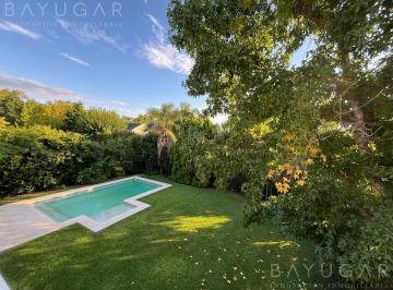 Casa · 200m² · 5 Ambientes · 6 Cocheras · Venta Casa - Barrio Privado La Delfina / Pilar - Financiación o Permuta