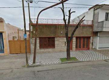 Local comercial de 2 ambientes, Córdoba · Alquilo Av Alem 1000 Local 6 X 8 C/ Baño Reciclado.