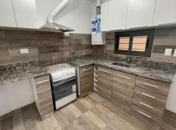 Casa · 99m² · 3 Ambientes · 1 Cochera · Duplex en Venta 2 Dorm. Docta
