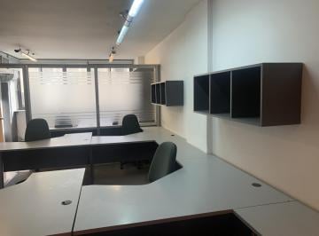 Oficina comercial · 83m² · 5 Ambientes · Venta de Oficina Comercial Amoblada - Excelente Financiamiento Privado