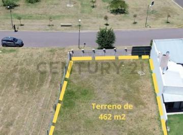 Terreno · 462m² · Terreno Polo View. Alambrado y Tapial con Portón. Frente a La Plaza. Venado Tuerto.
