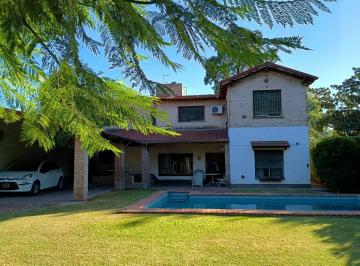 Casa · 348m² · 5 Ambientes · Berrio Bello Horizonte de San Miguel - 3 Dorm - 5 Baños - Piscina.