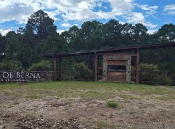 loteVaBernaIngreso2.jpg · Venta Lote de 5.055 m² en B° Consolidado Villa Berna, con Seguridad, Escritura, Agua y Electricidad