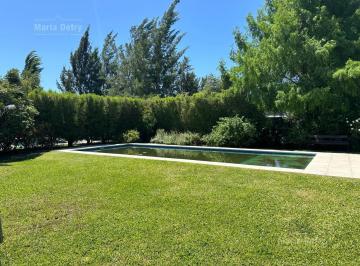 Casa · 150m² · 4 Ambientes · 2 Cocheras · Casa en Santa Teresa 350 Venta con Renta