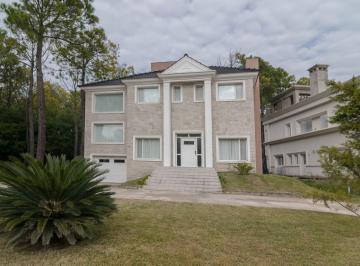 Casa · 350m² · 5 Ambientes · 2 Cocheras · Casa en Venta 5 Ambientes Pinamar Norte