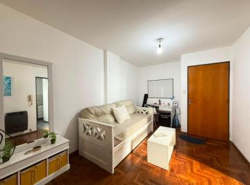 Departamento de 5 ambientes, Córdoba · A m del Allende. Nueva Córdoba. 1 Dormitorio