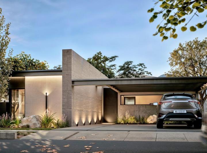 Casa · 122m² · 6 Ambientes · 4 Cocheras