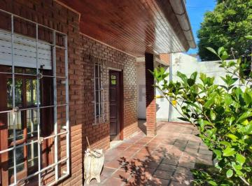 Casa · 204m² · 5 Ambientes · 1 Cochera · Casa con 3 Habitaciones en Venta de 350 m² en Rincón de Milberg