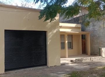 Casa de 2 ambientes, Almirante Brown · Venta! Oportunidad Unica!