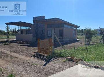 Quinta vacacional · 96m² · 6 Ambientes · 6 Cocheras · Quinta en Las Paredes