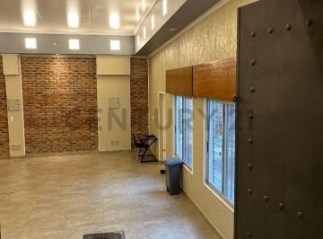 Local comercial · 410m² · Excepcional Local Comercial! 430 m² a Estrenar Entrada Para Camiones