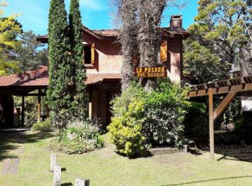Casa de 7 ambientes, Costa del Este · La Posada del Bosque