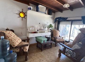 PH de 3 ambientes, Almirante Brown · Lindo PH - 2 Dorm. - Patio - Parrilla y Lavadero - Financiado