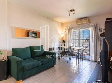 Departamento · 54m² · 3 Ambientes · Excelente 3 Amb con Balcón Al Frente