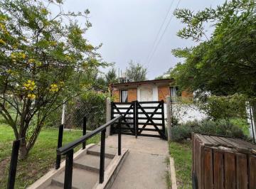 Casa de 2 ambientes, Villa Giardino · Casa en Venta de un Dormitorio y Amplio Terreno en Villa Giardino