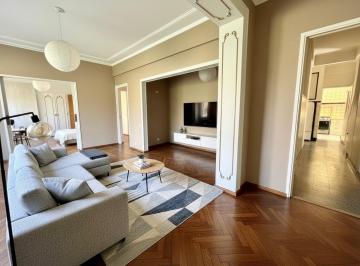 Departamento · 206m² · 5 Ambientes · Venta - Departamento Piso Exclusivo de 3 Dorm. Sobre Oroño - Rosario, Centro