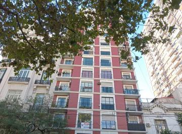 Departamento de 3 ambientes, Balvanera · Departamento 3 Ambientes en Barrio Balvanera Sobre Av Rivadavia