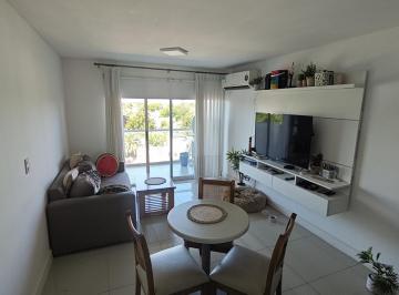 Departamento · 70m² · 3 Ambientes · 1 Cochera · Venta Depto 3 Amb, Balcón Al Frente, Cochera Cub, Full Amenities en Ituzaingó Centro