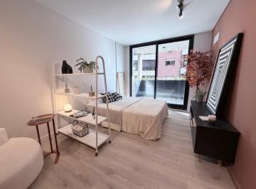Departamento · 33m² · 1 Ambiente · Venta - Departamento Monoambiente con Amplio Balcón Al Frente - Centro, Rosario