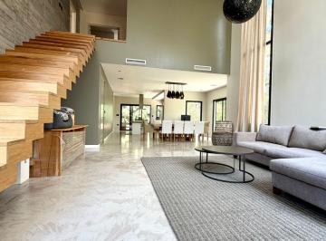 Casa de 5 ambientes, Ezeiza · Venta Casa en Terralagos Canning