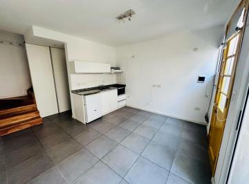 Departamento · 45m² · 2 Ambientes · Venta - Departamento de Pasillo, un Dormitorio, Jardín y Parrilla - Pichincha, Rosario