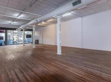 Local comercial · 333m² · 3 Ambientes · Venta - Local Comercial de 230 m² en Paseo del Siglo, Centro - Rosario