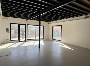 Local comercial · 167m² · 2 Ambientes · Local Comercial en Alquiler