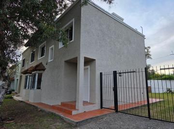 Casa de 1 ambiente, Córdoba · Venta Casa 3 Dorm. Houssing con Pileta Arguello