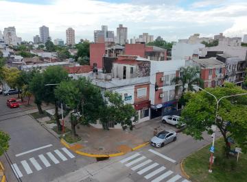 Local comercial · 170m² · 1 Cochera · Venta | Importante Inmueble Sobre Esquina