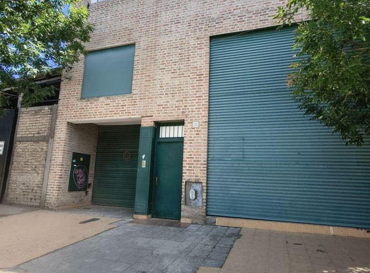 Local comercial · 500m² · 9 Ambientes · 5 Cocheras
