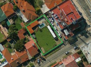Terreno · 638m² · Terreno con Quincho y Pileta de Fibra