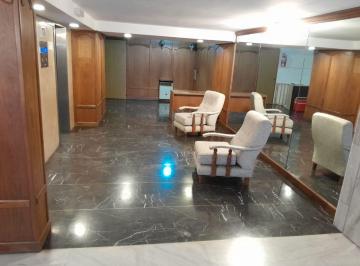 Departamento de 4 ambientes, Bahía Blanca · Departamento de 80 m² con 3 Dorm. en Venta en Centro
