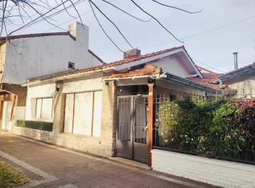 Casa · 100m² · 4 Ambientes · 1 Cochera · Casa en Venta - 3 Dorm. 2 Baños - Miramar