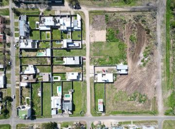 Terreno · 392m² · Lote en Venta - Escritura | 12,20 X 32,20 | 21 Entre 517 Bis y 518 La Plata