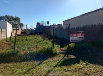 Terreno · 300m² · Lote en Venta | 10 X 30 m Escritura | Bis y 132 - La Plata