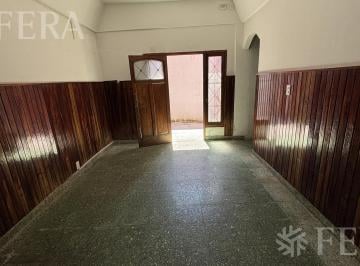 PH · 43m² · 2 Ambientes · Alquiler de PH 2 Ambientes con Patio en Wilde
