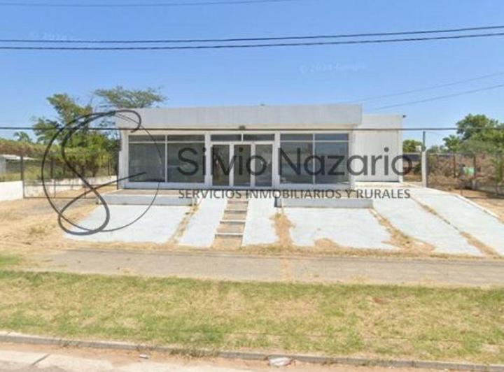 Local comercial · 200m² · 1 Cochera