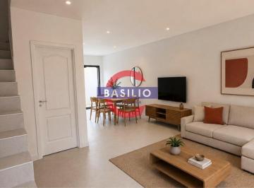Casa · 80m² · 3 Ambientes · 1 Cochera · Venta Impecable Dúplex a Estrenar con Cochera y Jardín en Carapachay