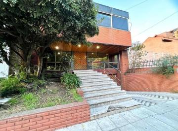MLM-MLM-1643_2 · Casa 7 Ambientes o Mas. | Av General Paz Al 12400