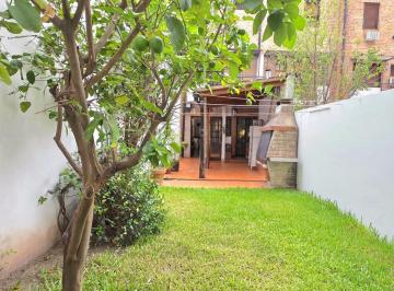PH · 138m² · 4 Ambientes · 1 Cochera · D. Álvarez 1957: Impecable Dúplex 4amb. Cochera Patio con Parrilla