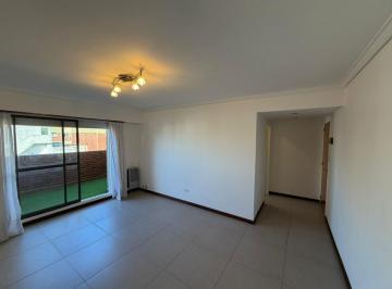 Departamento · 45m² · 2 Ambientes · 1 Cochera · Departamento 2 Ambientes a La Calle en Venta Zona Vieja Terminal con Cochera Fija