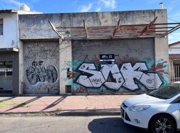 Local comercial , Almirante Brown · Local Comercial de 180 m² en Alquiler en Burzaco