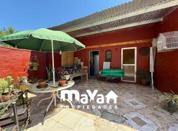 Casa · 87m² · 4 Ambientes · 2 Cocheras · Casa en Venta - Campana