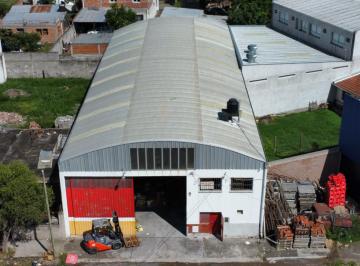 frente galpon + oficinas 560m2 · Galpón C/ Oficinas en Alquiler