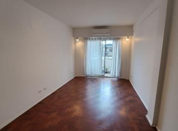 Departamento de 4 ambientes, Almagro · Retasado Departamento 4 Ambientes Venta Almagro con Balcon y Baulera 80 m²
