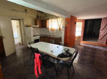 Casa de 4 ambientes, La Plata · Venta Casa 85 E/120 y 121