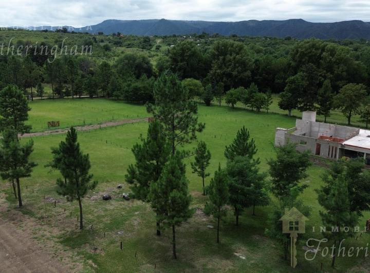 Terreno · 600m²