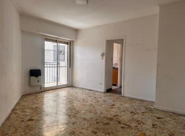 Departamento · 68m² · 3 Ambientes · Departamento en Caballito
