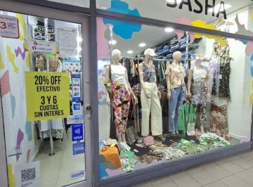 Local comercial · 33m² · Adrogue - Venta - Local en El Centro de Adrogue