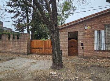 Casa de 4 ambientes, Rosario de Lerma · Venta | Casa de 3 Dorm. | Pasaje Ruiz 141 Bis